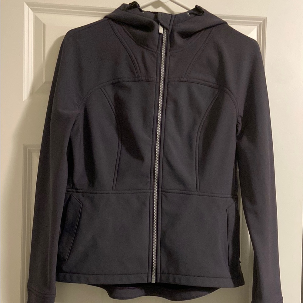 PrAna plum purple Alpine soft shell jacket. Women’s small.